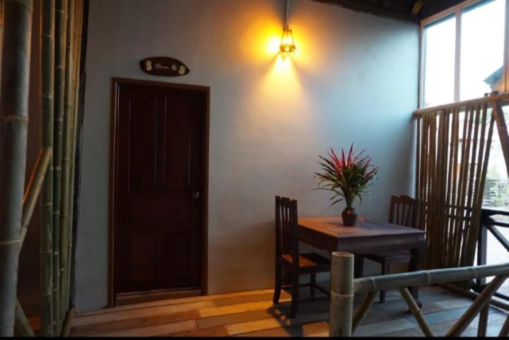 Villa Sala Vanna Саванакет Екстериор снимка